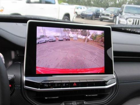 New 2026 Jeep Compass Latitude AWD/4WD image 23