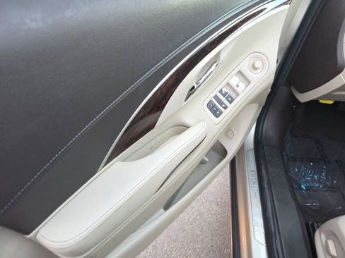 Used 2015 Buick LaCrosse Leather w/ Driver Confidence Package #1 image 15