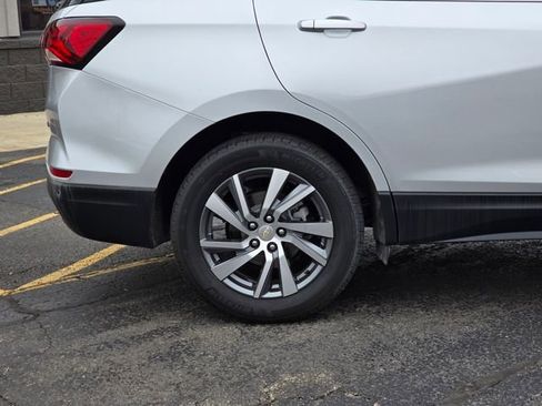 Used 2022 Chevrolet Equinox LT image 10