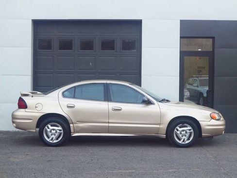 Used 2003 Pontiac Grand Am SE image 5