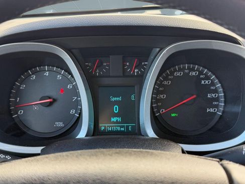 Used 2012 Chevrolet Equinox LT image 18