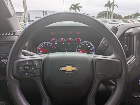 Used 2023 Chevrolet Silverado 1500 Custom image 28
