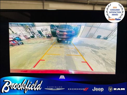 Used 2024 Chevrolet Trax LT FWD image 21