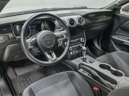 Used 2020 Ford Mustang Coupe RWD image 14