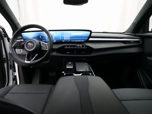 Certified 2025 Buick Enclave Preferred image 5