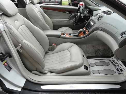 Used 2006 Mercedes-Benz SL 55 AMG AMG image 17