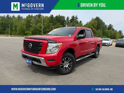 Used 2021 Nissan Titan SV w/ SV Convenience Package AWD/4WD image 1