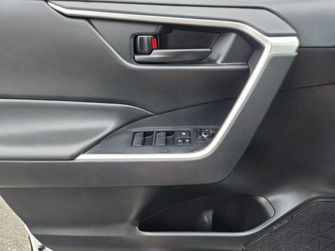 Used 2024 Toyota RAV4 LE AWD/4WD image 35