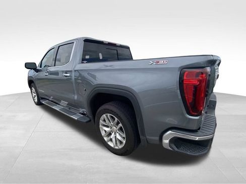Used 2022 GMC Sierra 1500 SLT w/ SLT Premium Plus Package AWD/4WD image 7