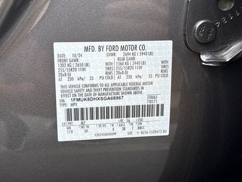Used 2025 Ford Explorer Active w/ Active Comfort Package AWD/4WD image 25