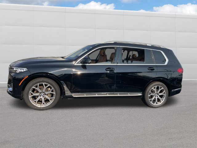 Used 2021 BMW X7 xDrive40i w/ Parking Assistance Package AWD/4WD image 2