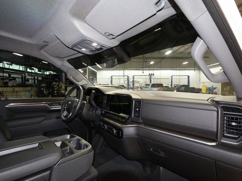 Used 2026 Chevrolet Silverado 1500 LT image 28