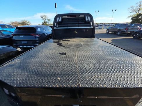 Used 2022 GMC Sierra 3500 Pro w/ Gooseneck/5TH Wheel Package image 5