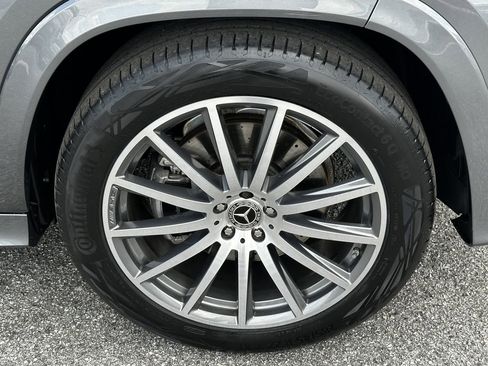Certified 2025 Mercedes-Benz GLS 450 4MATIC image 14