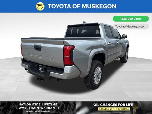 New 2025 Toyota Tacoma SR5 image 7