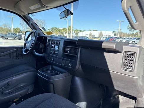 Used 2024 GMC Savana 2500 w/ Driver Convenience Package RWD image 12