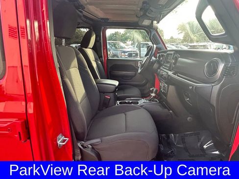 Used 2023 Jeep Gladiator Sport image 23