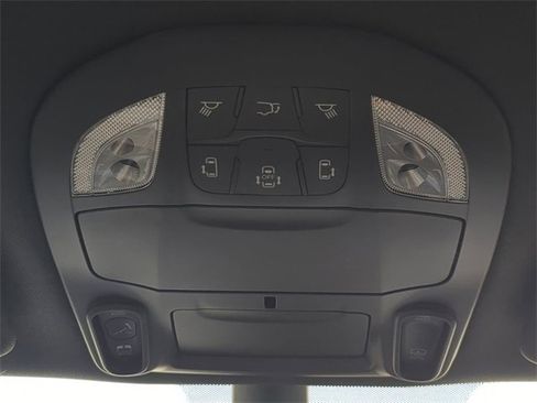 New 2026 Chrysler Pacifica Limited w/ S Appearance Package image 26