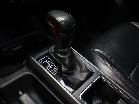 Used 2017 Toyota Tacoma TRD Pro image 24