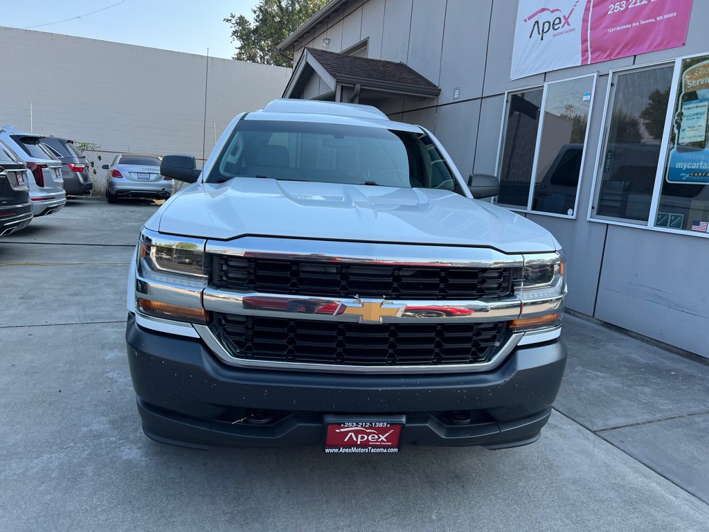 Used 2016 Chevrolet Silverado 1500 W/T w/ Trailering Package AWD/4WD image 2