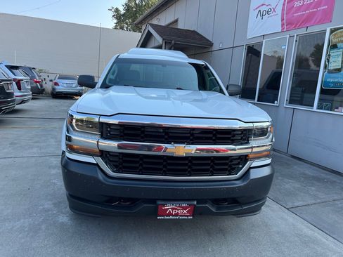 Used 2016 Chevrolet Silverado 1500 W/T w/ Trailering Package AWD/4WD image 2
