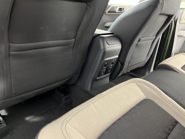 Used 2023 Ford Bronco Wildtrak AWD/4WD image 37