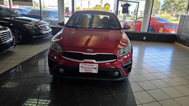 Used 2019 Kia Forte LXS FWD image 3