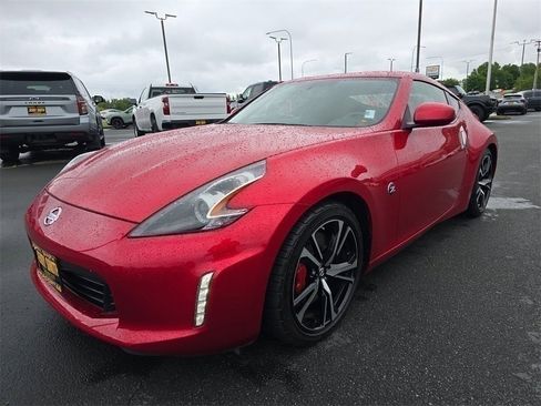 Used 2019 Nissan 370Z w/ Sport Package image 9