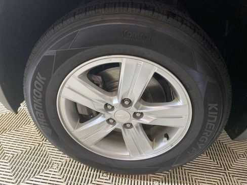 Used 2019 Chevrolet Trax LS w/ Tint and Cruise Package FWD image 22