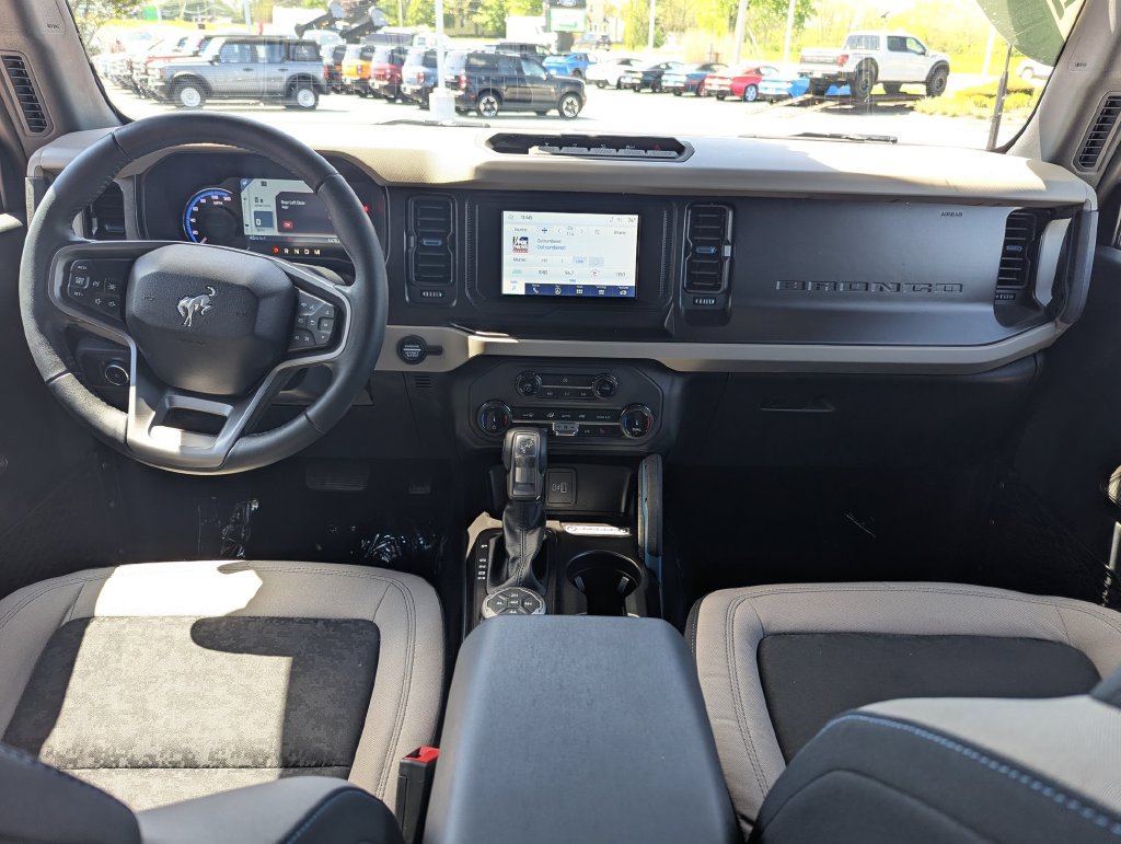 Used 2022 Ford Bronco Wildtrak AWD/4WD image 23