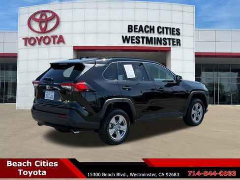 Certified 2025 Toyota RAV4 XLE FWD image 12