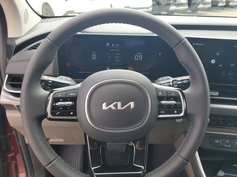 New 2026 Kia Carnival image 10