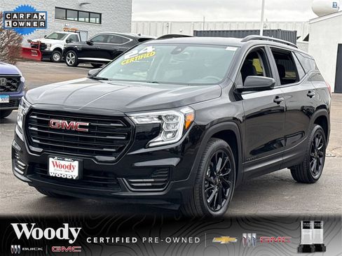Certified 2024 GMC Terrain SLE w/ Elevation Edition image 4