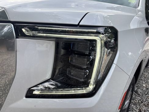 Used 2024 GMC Yukon XL Denali w/ Max Trailering Package RWD image 9