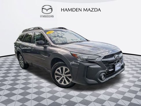 Used 2023 Subaru Outback Premium image 1