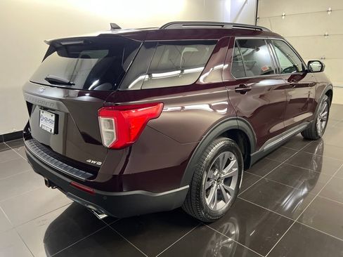 Certified 2023 Ford Explorer XLT w/ Equipment Group 202A AWD/4WD image 6
