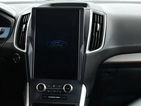 Used 2024 Ford Edge SEL w/ Convenience Package AWD/4WD image 9