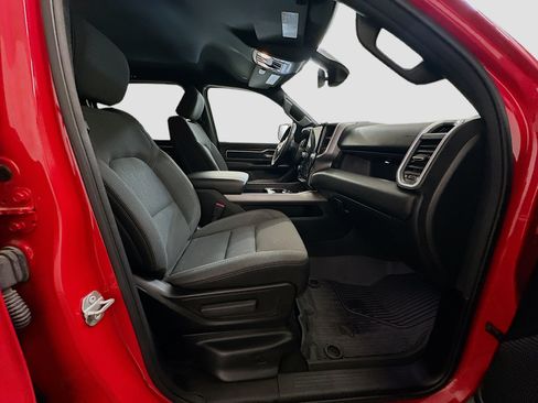Used 2023 RAM 1500 Big Horn AWD/4WD image 32