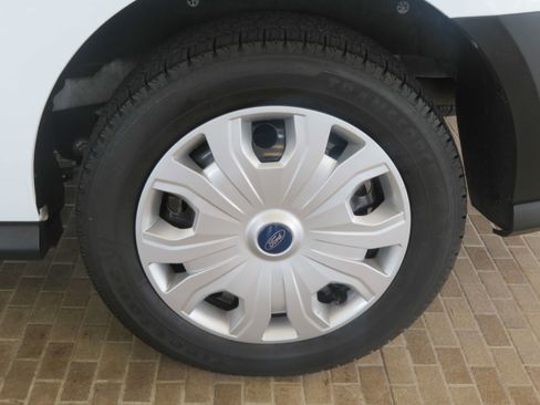Used 2022 Ford Transit Connect XL FWD image 9