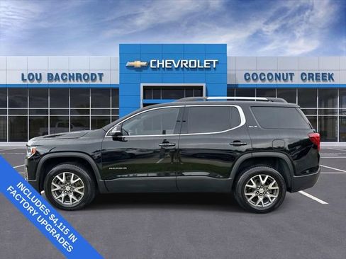 Used 2023 GMC Acadia SLE w/ Driver Convenience Package FWD image 5