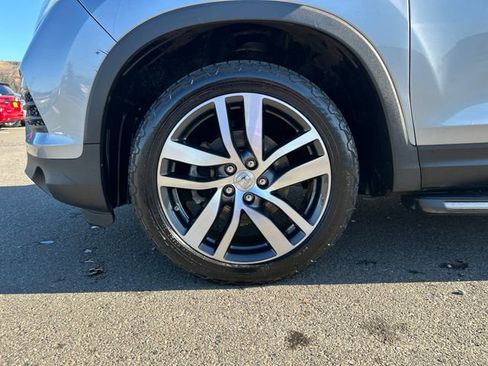 Used 2016 Honda Pilot Elite image 31