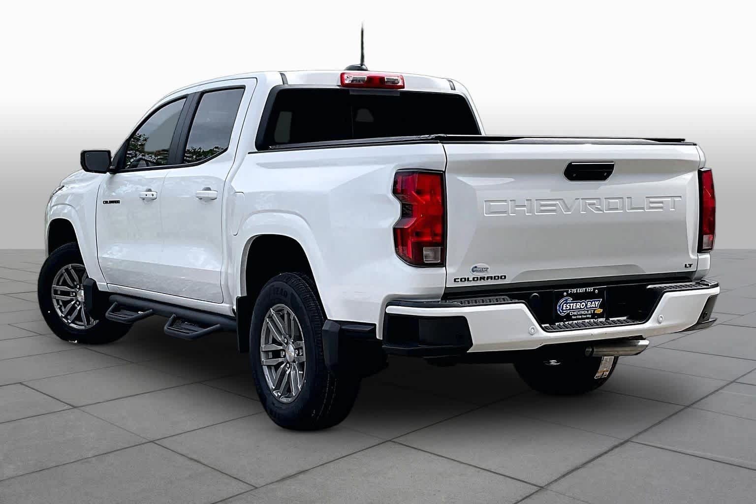 Used 2023 Chevrolet Colorado LT w/ LT Convenience Package II RWD image 12