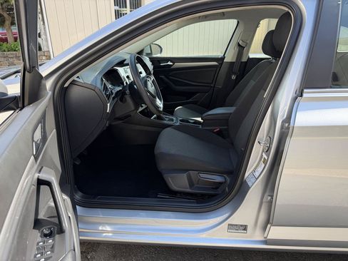 Used 2019 Volkswagen Jetta S w/ Driver Assistance Package FWD image 13