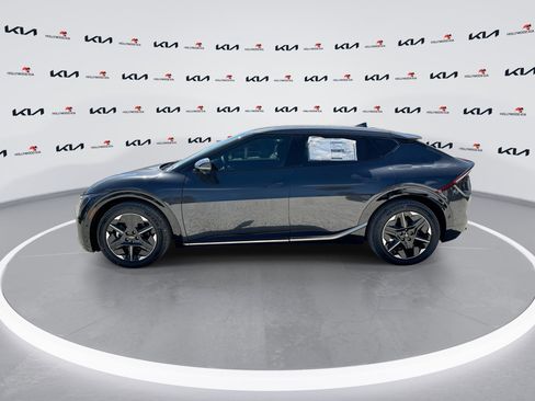 New 2025 Kia EV6 Wind image 5