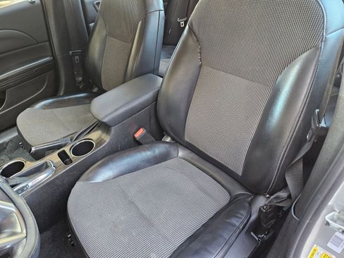 Used 2015 Chevrolet Malibu LT w/ Power Convenience Package image 21