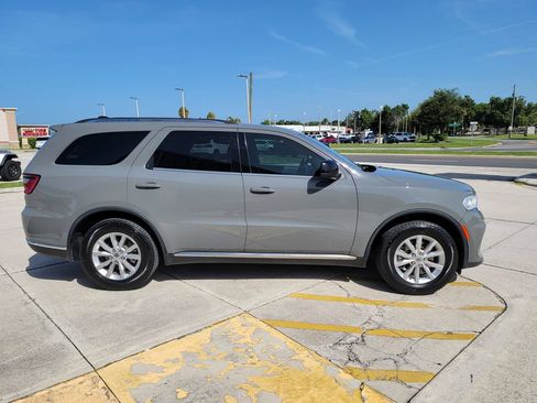 Used 2023 Dodge Durango SXT Launch Edition RWD image 6