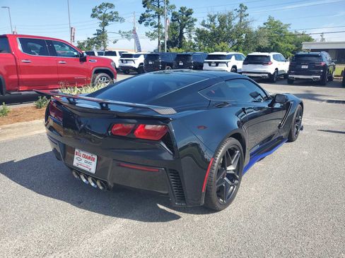 Used 2019 Chevrolet Corvette ZR1 RWD image 5