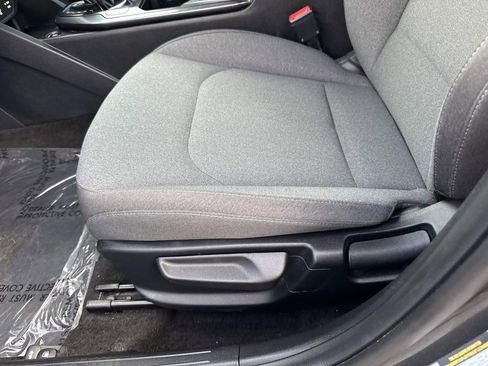 Used 2025 Kia K4 LXS image 19