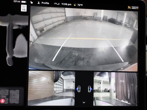 Used 2023 Tesla Model 3 Standard Range RWD image 18