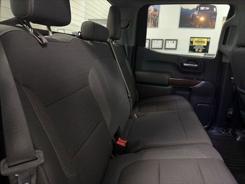 Used 2019 GMC Sierra 1500 SLE w/ X31 Off-Road Package AWD/4WD image 26